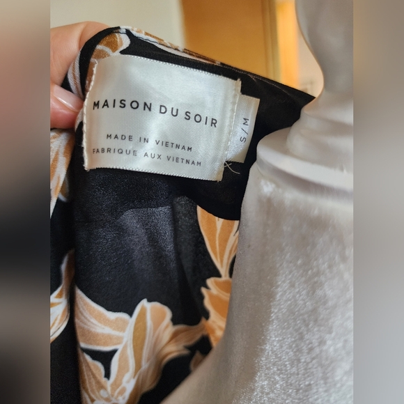 Elegant Summer Black Tan Floral Robe Dress Or Jacket- Coverup Size S/M - Picture 6 of 6